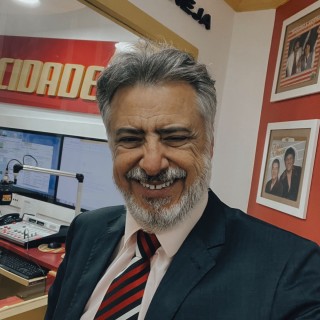 MAURÍCIO REIS